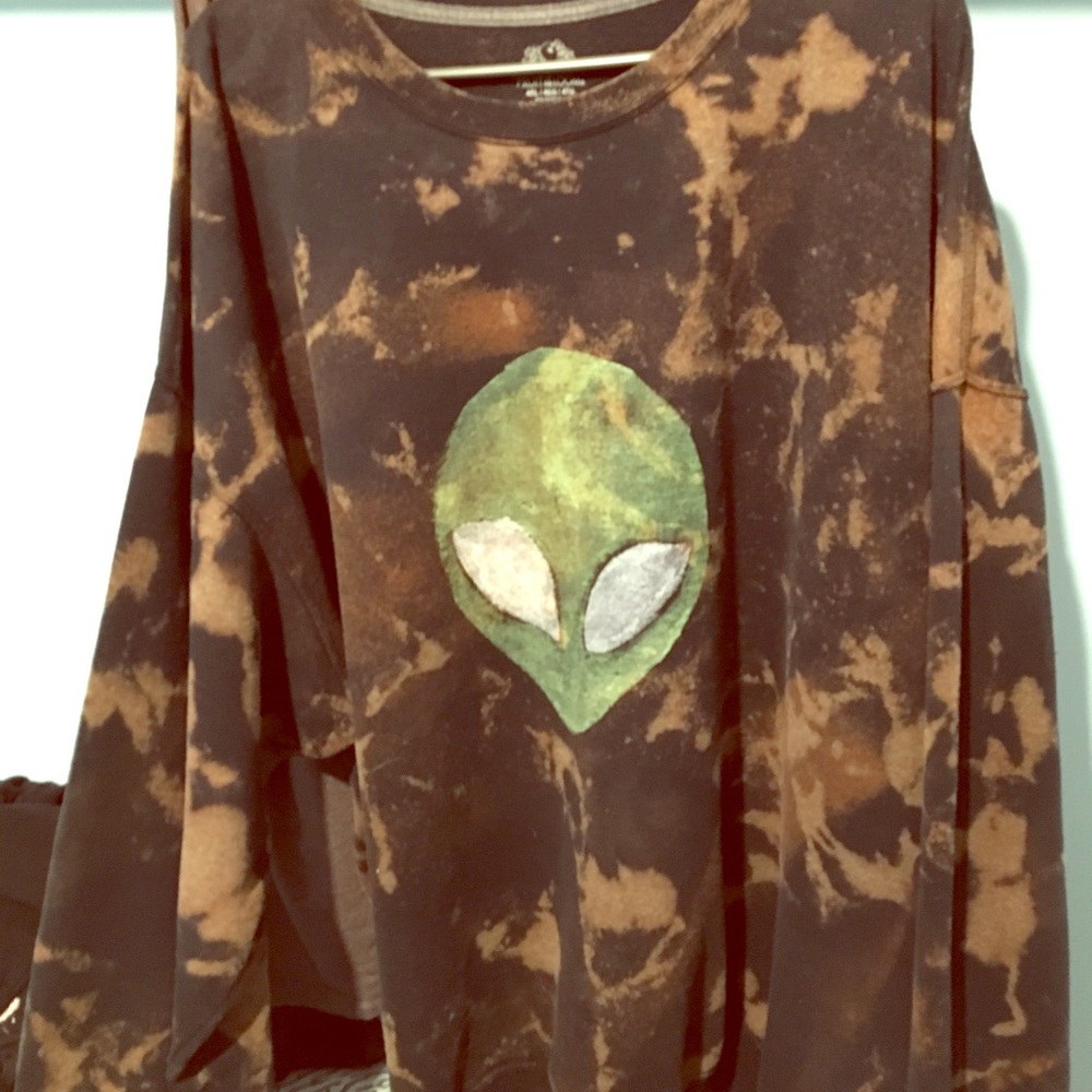 Custom alien sweat shirt